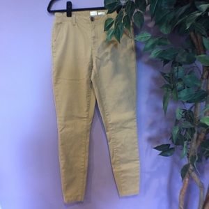 High Waisted Khaki Skinny Pants, 4 reg
